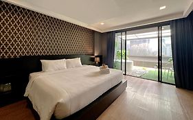 G Boutique Silom Hotel